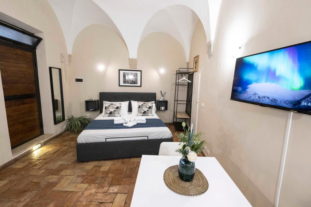 Studio Delle Grotte - Campo De' Fiori Rome Exterior photo