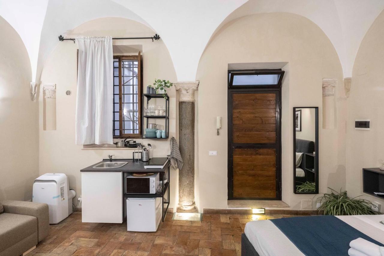 Studio Delle Grotte - Campo De' Fiori Rome Exterior photo