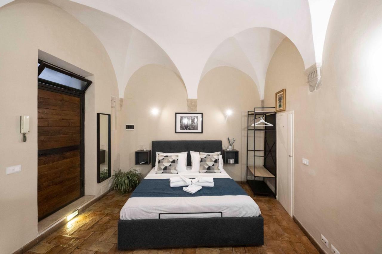 Studio Delle Grotte - Campo De' Fiori Rome Exterior photo